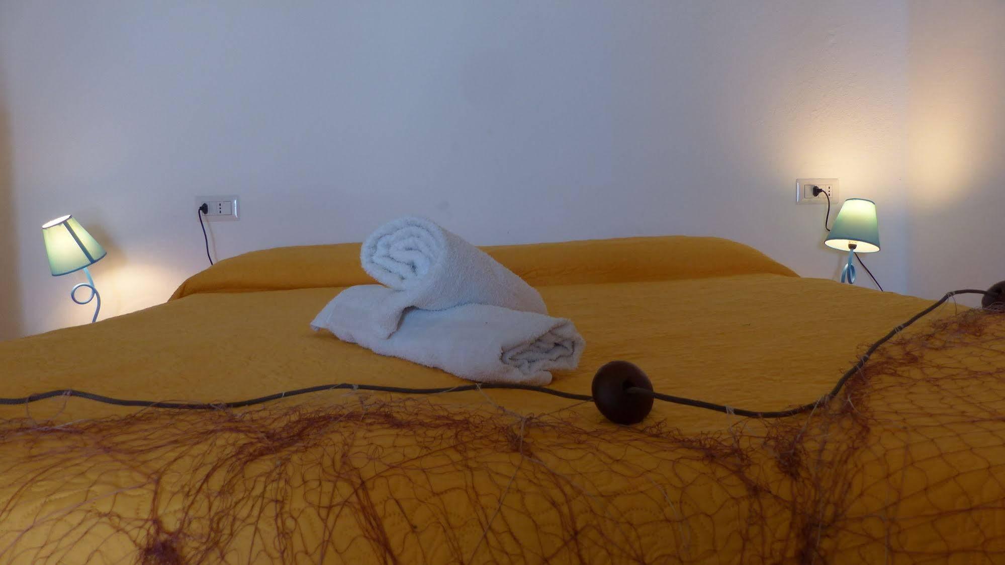 Il Vulcano A Piedi ストロンボリ エクステリア 写真
