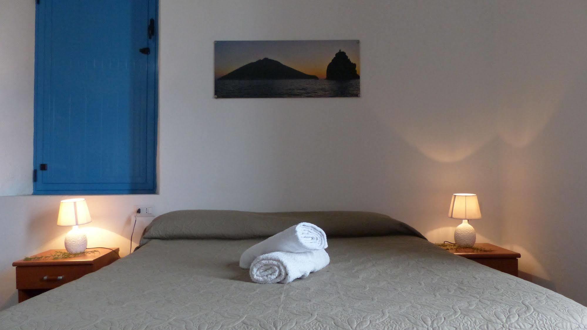 Il Vulcano A Piedi ストロンボリ エクステリア 写真